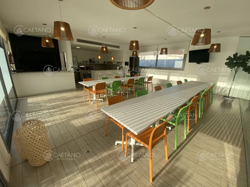 Apartamento De 2 Dormitorios - Punta Del Este