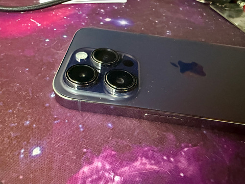 Apple iPhone 14 Pro (256 Gb) - Morado Oscuro Color Violeta (Usado)