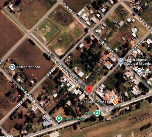 Casa En Venta - 4 Dormitorios 2 Baños 2 Cocheras - 800mts2 - Tres Arroyos