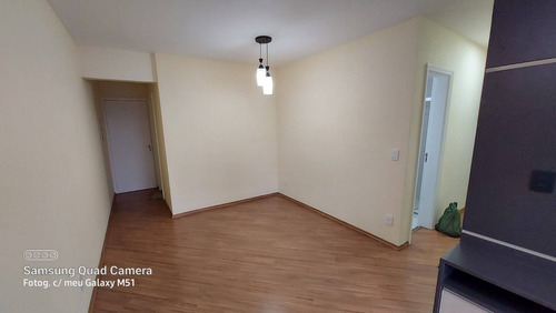Imagem 5 de 15 de Apartamento De Extremo Bom Gosto E Qualidade !!! - 185