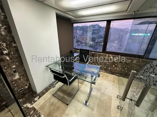 Oficina En Venta Chuao