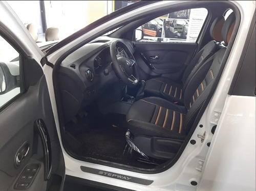 Renault Sandero Stepway 1.6 16v Adjudicado Con $360.000 Jl