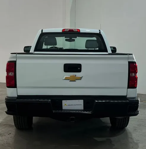 Chevrolet Silverado Silverado 1500 Ls Cab Regular At