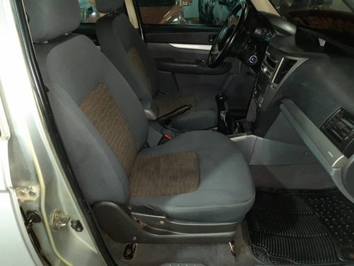 Imagen 10 de 11 de Chery Grand Tigger Sincronica