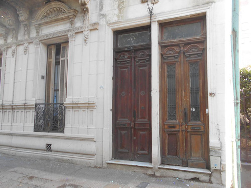 Ph De 3 Ambientes Con Patio Y Entrada Indep.
