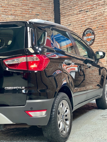 Imagen 13 de 16 de Ford Ecosport Freestyle 1.6 Gnc 5ta