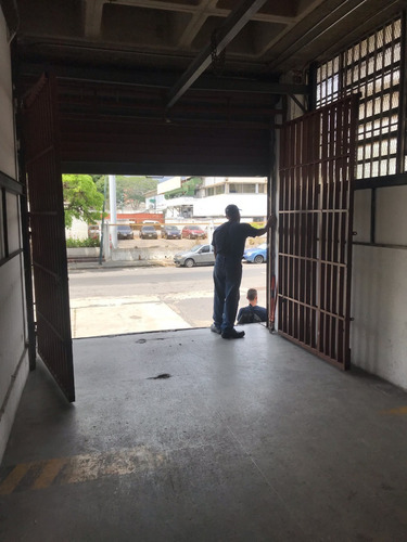 Imagen 2 de 6 de Galpón Para Servicios De Almacenaje Y Logística Ubicado En La Mejor Zona De Caracas