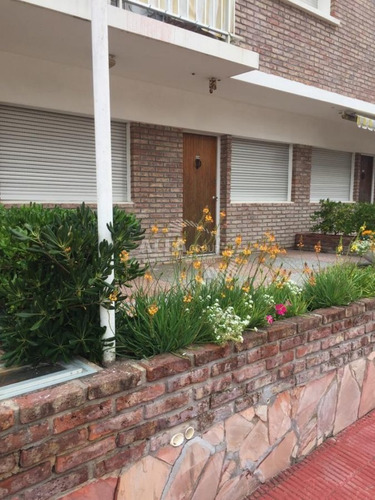 Imagen 3 de 11 de Apartamento En Venta Y Alquiler, Peninsula, Punta Del Este - Punta Del Este Peninsula