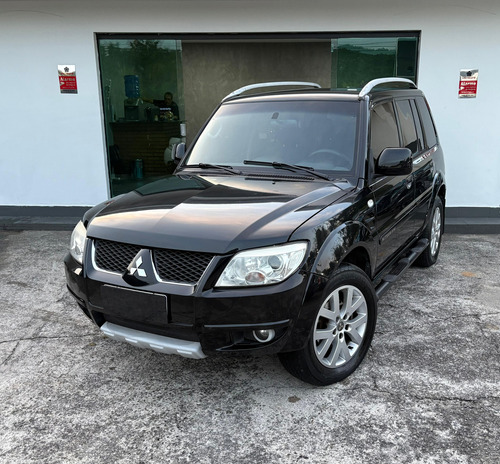 Mitsubishi Pajero TR4 2.0 4x2 Flex Aut. 5p