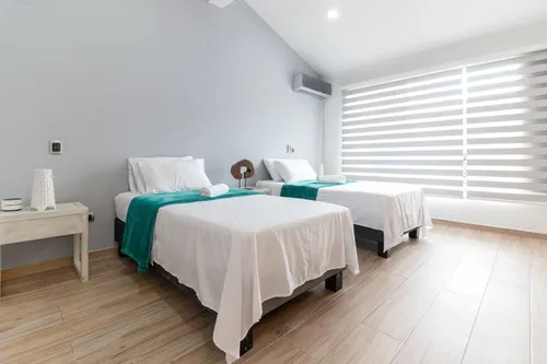 Casa En Venta En La Flora. Cod V6527
