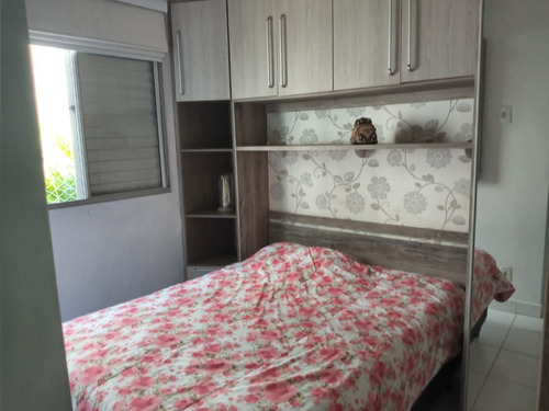 Imagem 4 de 8 de Apartamento Com 2 Dormitórios À Venda, 50 M² Por R$ 200.000,00 - Jardim Fátima - Guarulhos/sp - Ap0013