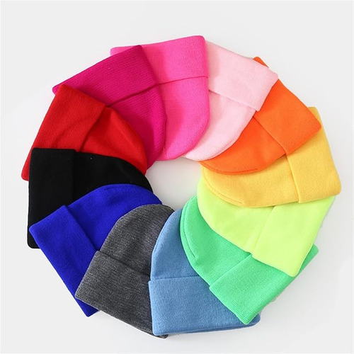 Gorro De Invierno Para Niño Con 5 Guantes De Superheroes !!
