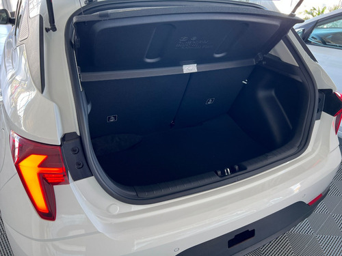 Hyundai HB20 1.6 Unique 5p