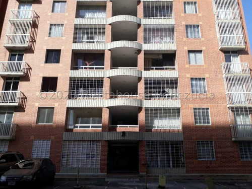 *jl/ Tu Nuevo Hogar Espera!bello Apartamento Semi-amoblado En Venta. Zona Centro-oeste Barquisimeto Lara, Venezuela /josé López/ # 25-7042 / 82 M²