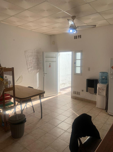 Imagen 3 de 6 de Venta Interno P.b. Ideal Inversión!
