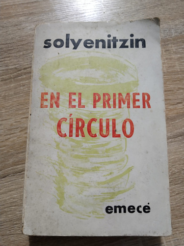 En El Primer Círculo, Alejandro Solyenitzin. Libro Usado