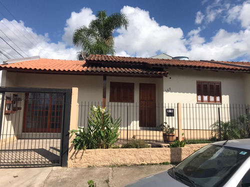 Casa Grande E Espaçosa
