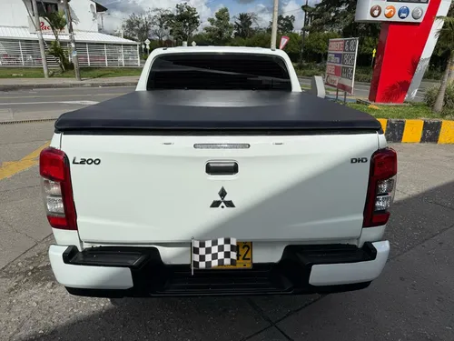 Mitsubishi L200 Mecánica