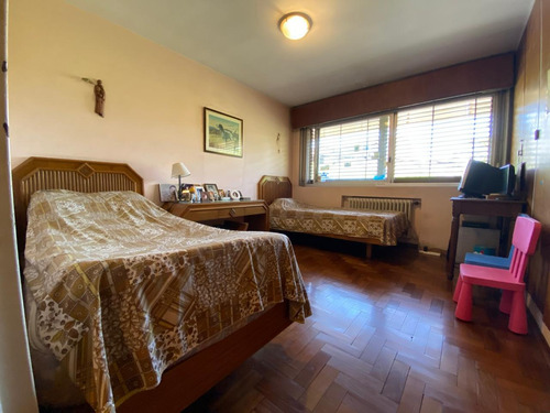 Venta Casa - Alto Cofico - 3 Dorm. - 4 Baños - Apto Crédito Hipotecario - Lugar Para Consultorios En Planta Baja