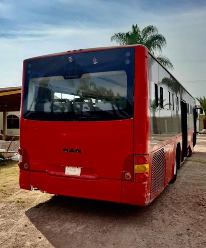 Imagen 6 de 14 de Camion Para Transporte Publico Marca Man Modelo 2013