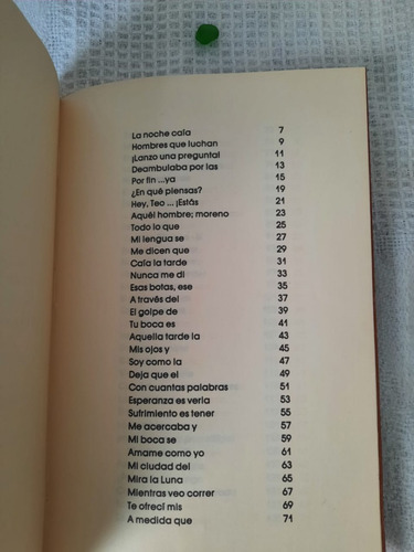 Las Tres Primeras Palabras José Roberto Ahued