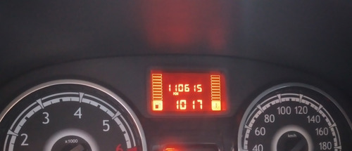 Renault Sandero 1.0 EXPRESSION 16V FLEX 4P MANUAL