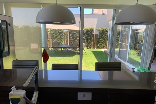 Imagem 12 de 22 de Casa À Venda Em Xangri-lá - Ca01216 - 68372233