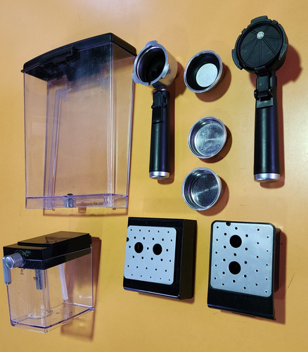 Porta Filtro Para Cápsulas Cafetera Oster Primalatte 6603 (Usado)
