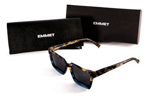 Lentes De Sol Emmet Unisex Cuadrados Multicolor Uv400 Color Blanco Lente Negro Armazón Blanco Diseño Cuadrado