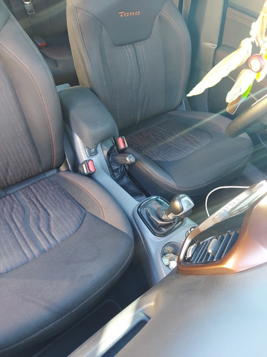 Imagem 4 de 11 de Fiat Toro 2019 2.0 Volcano 4x4 Aut. 4p