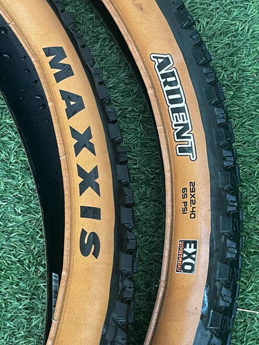 Cauchos Maxxis Ardent 29 X 2.40 De Kevlar Plegable. Ciclismo
