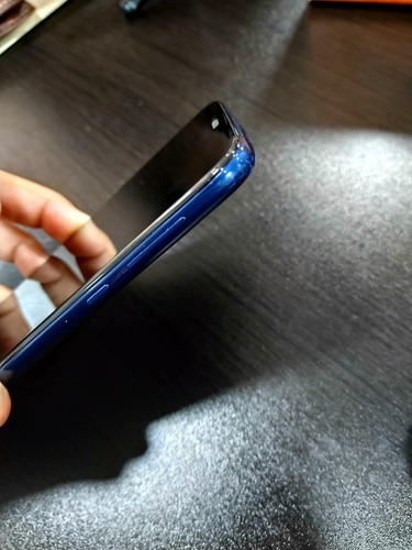 Celular Motorolla G7 Power Seminuevo