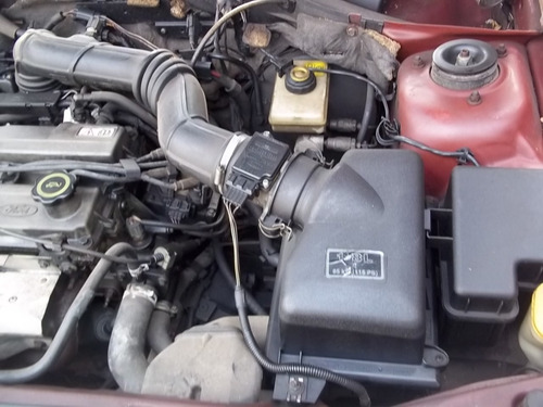 Ford Escort Zetec 1999 Sucata Para Retirada De Peças