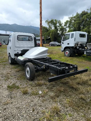 Dongfeng Captain T Cs