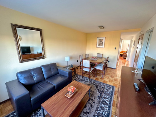Se Vende Apartamento En Barrio Prado De Dos Dormitorios, Ideal Vivienda O Inversión (venta)