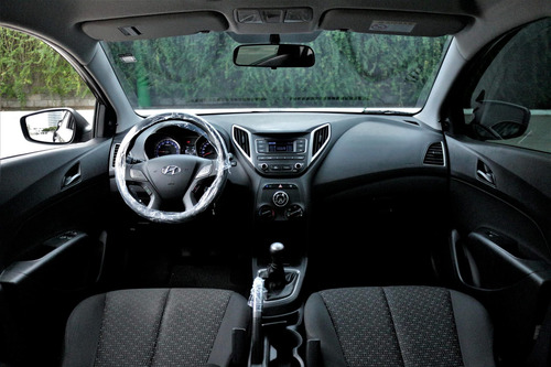 Hyundai Hb20 Unique 1.0 Flex Mec.