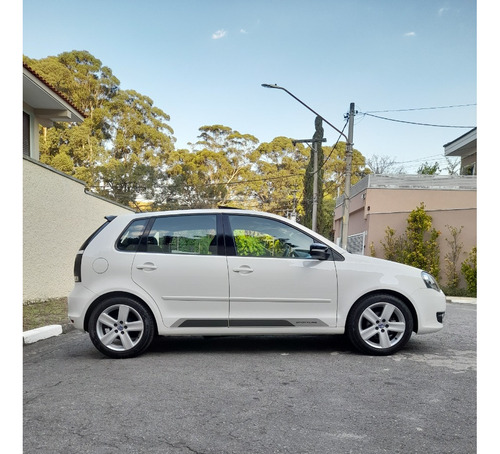 Volkswagen Polo 1.6 Vht Sportline Total Flex 5p