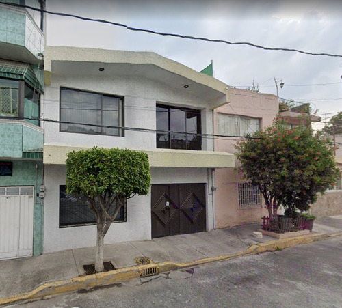 Casa Barata En Teniente Roberto Gómez Moreno, Escuadrón 201, Iztapalapa, Cdmx. Cmr.