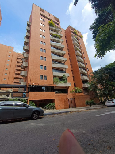 Apartamento En Alquiler En El Rosal Equipado 47 M2  Nu01