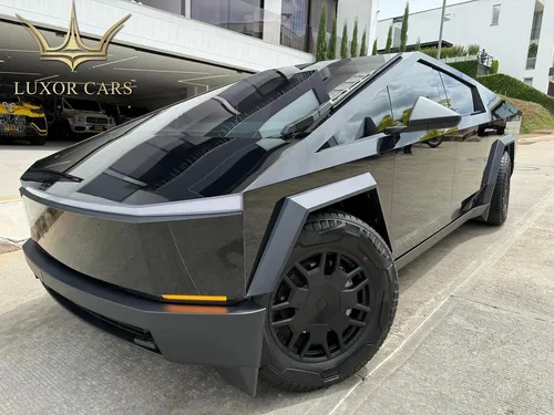 Tesla Cybertruck Foundation Series 4x4 2024