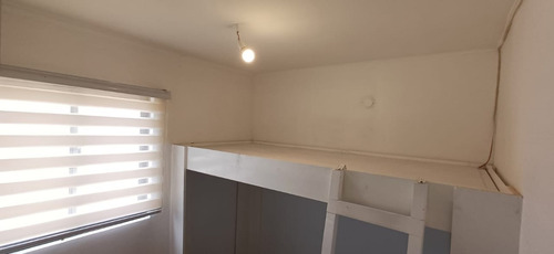 Casa En Barrio Residencial Con Jardín Terraza Techada