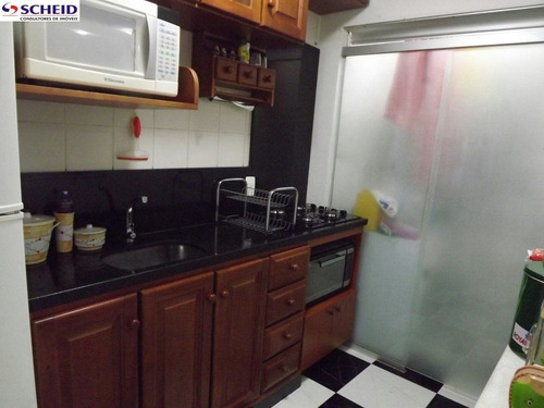 Imagem 2 de 4 de Apt. Terreo 2 Dormt. 1 Banheiro, Quintal, 1 Vaga. - Mr48212