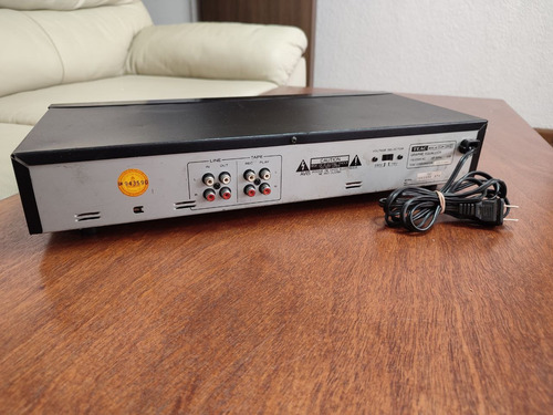 Ecualizador Teac Modelo Eqa-220 Ii