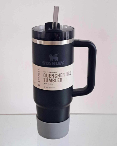Stanley Quencher 30oz Vaso Taza Mug Termo Asa Con Funda Prot Negro - Gris Quencher