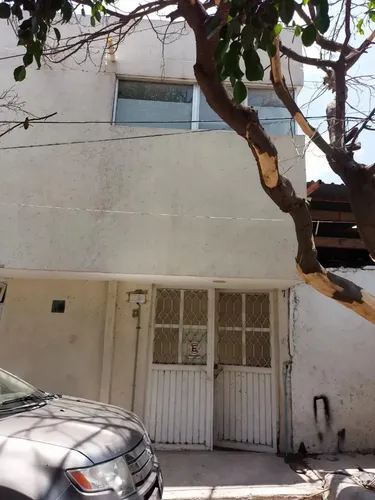 Venta De Casa En El Cerrito Cerca Del Tepetate.