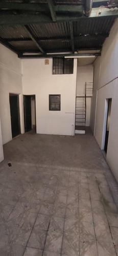 Imagen 12 de 14 de Alquiler Casa O Local Comercial Tres Cruces