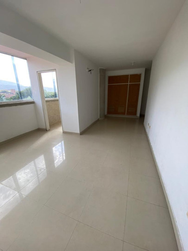 Imagen 13 de 14 de Playa Grande. A Estrenar. 180mts. 4hab. 3baños. Edificio Nue