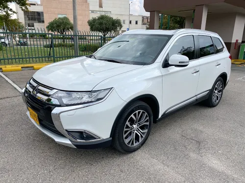 Mitsubishi Outlander 3.0 Kaiteki