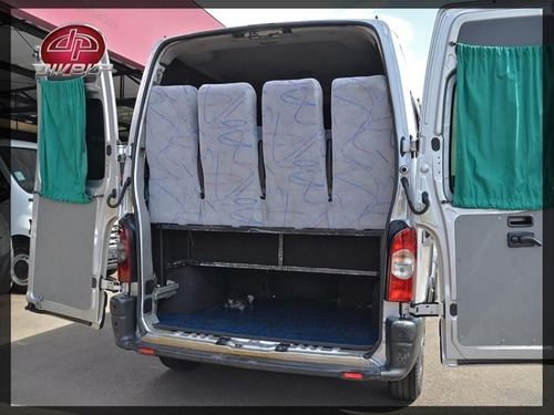 Van Passageiro Renault Master 2.5 L2h2 16 Lugares