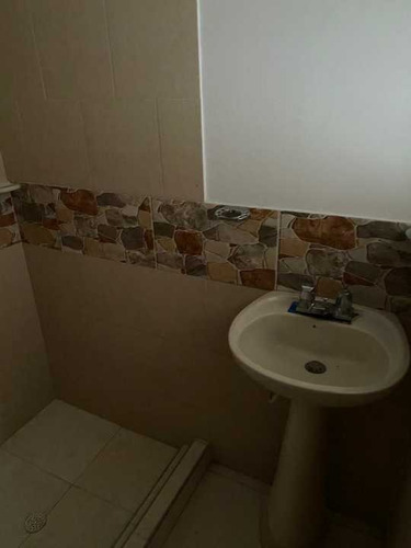 Imagen 13 de 14 de Casa En Venta En Cali Junín